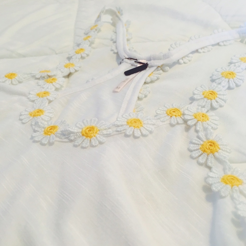 LF Daisy Crop Top Dupe